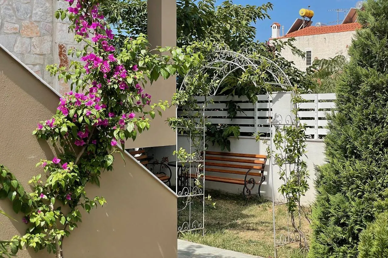 Royals Apartments 2 Nikiti  0*, Nikiti (Sithonia) Greece