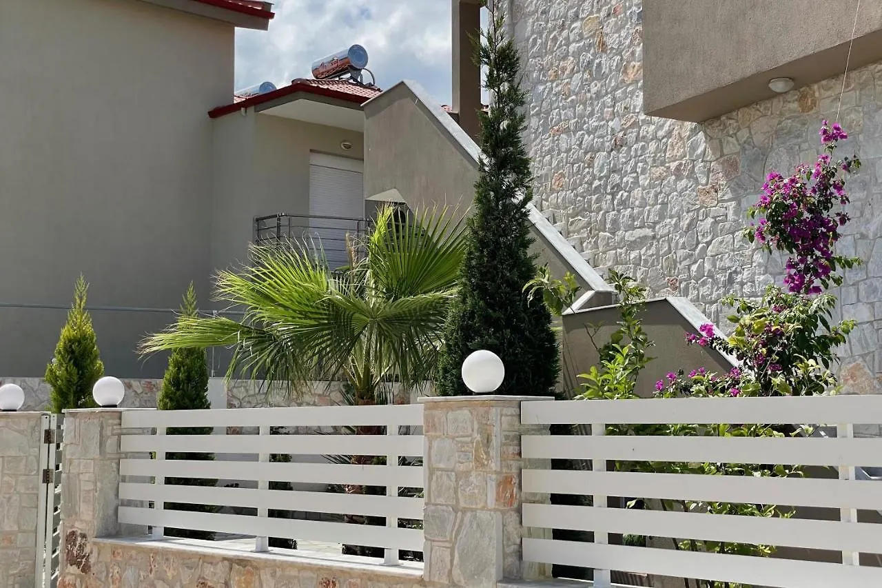 Royals Apartments 2 Nikiti  Nikiti (Sithonia)